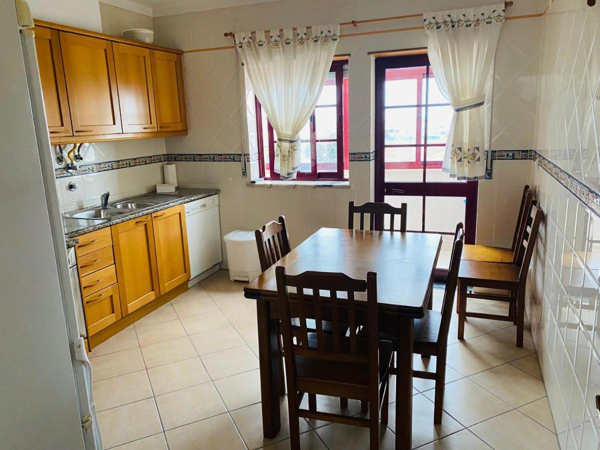 Swordfish Beach Apartment Peniche Ngoại thất bức ảnh